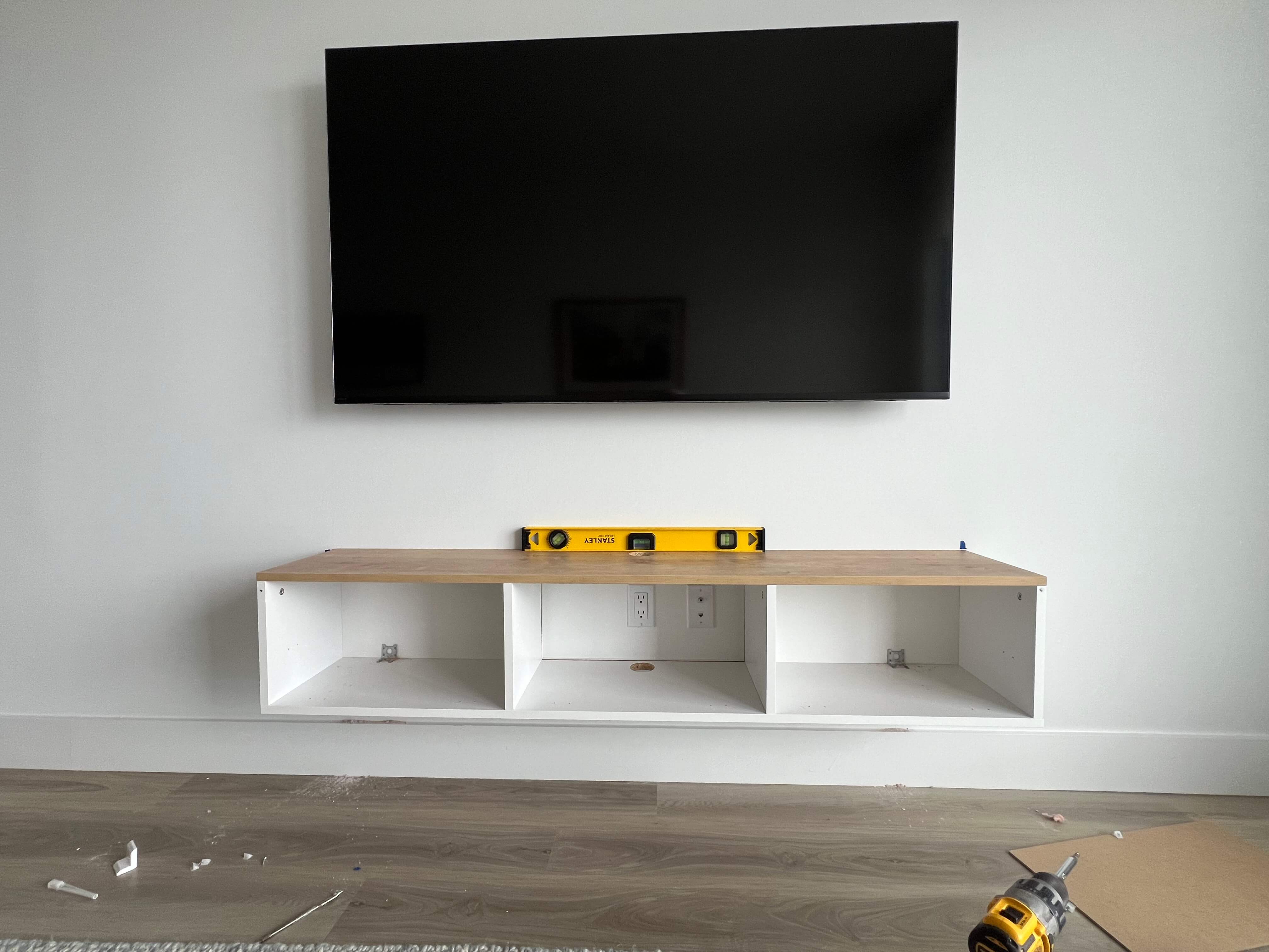 TV Mounting Installation